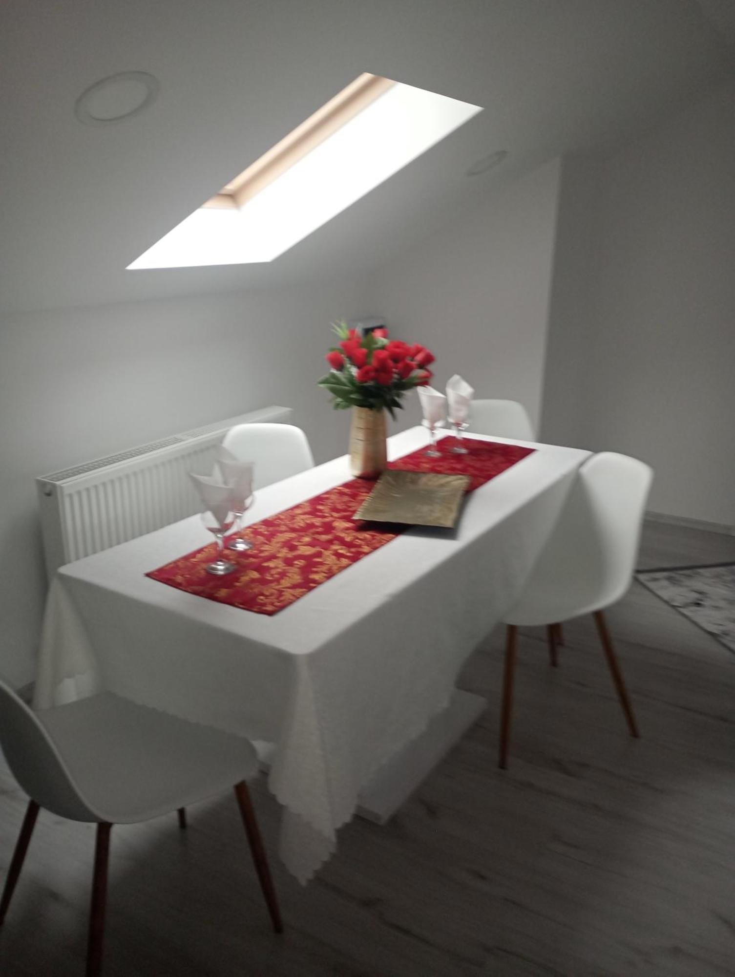 Izabella Guest House ساتْشيلي المظهر الخارجي الصورة