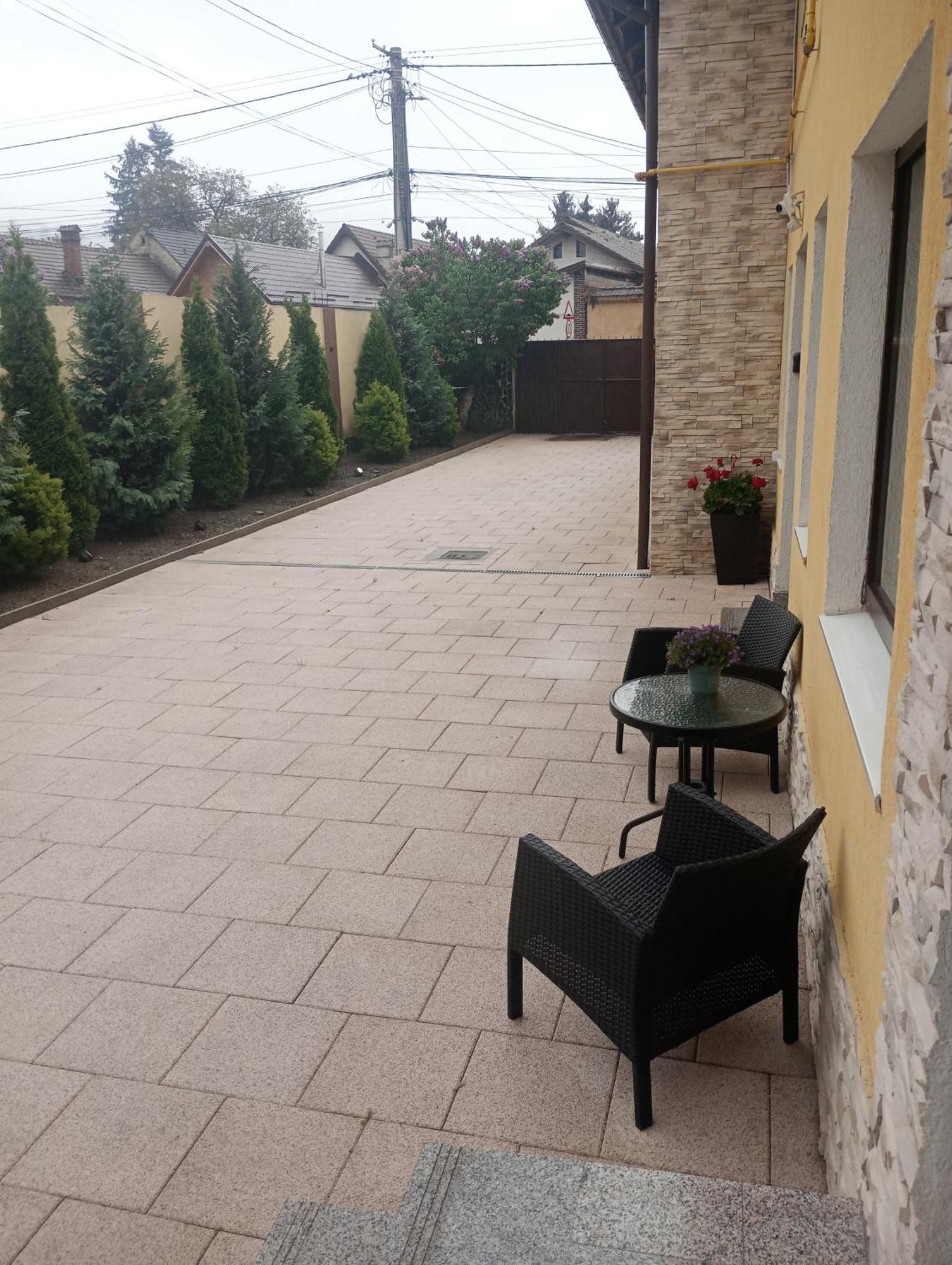 Izabella Guest House ساتْشيلي المظهر الخارجي الصورة