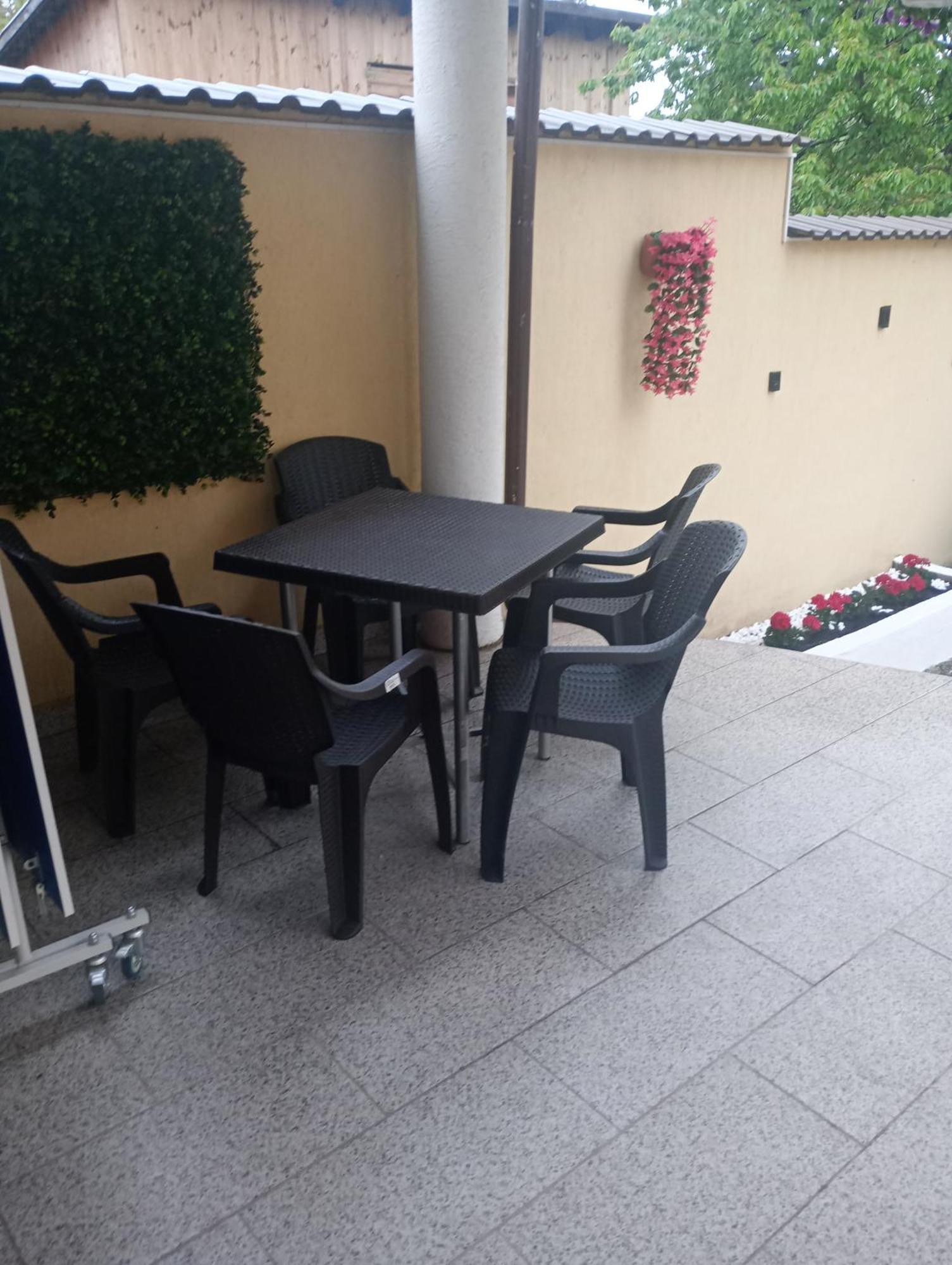 Izabella Guest House ساتْشيلي المظهر الخارجي الصورة